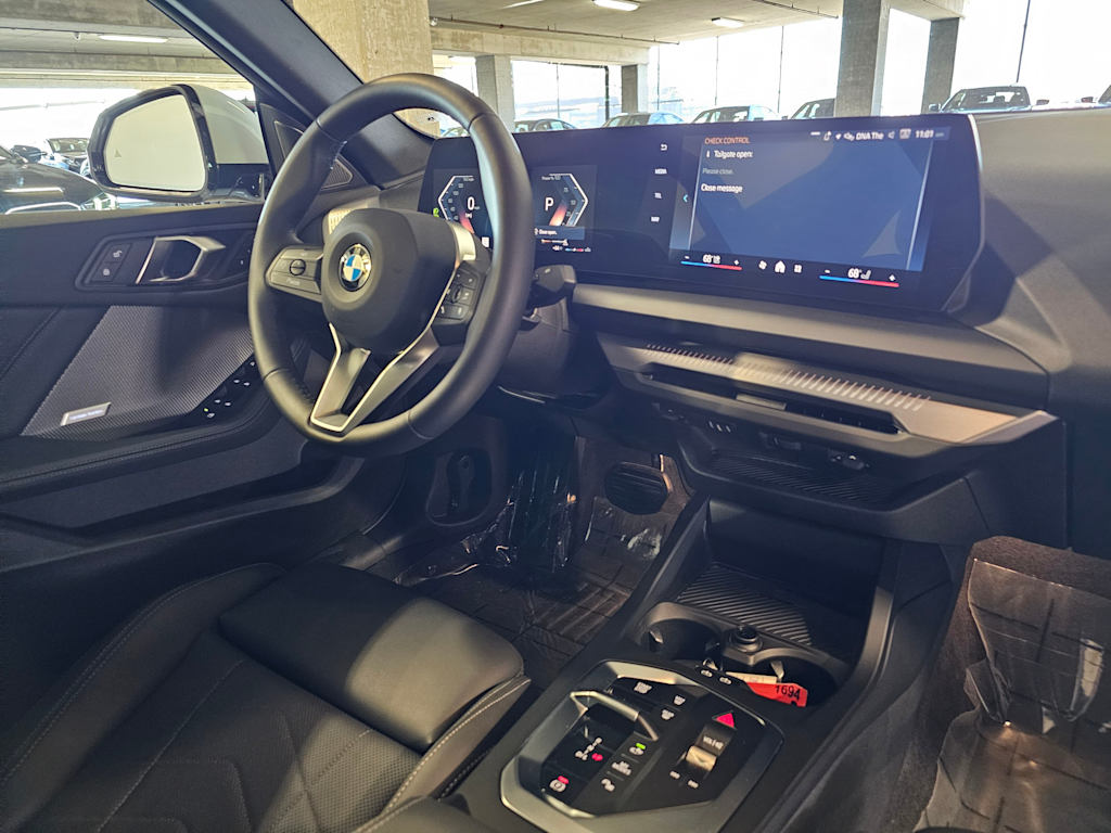 Thumbnail: 2026 BMW 2 Series - 15