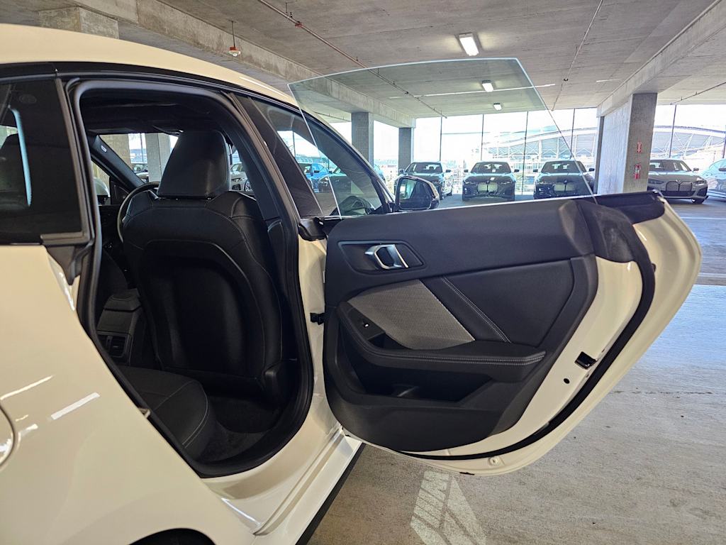 Thumbnail: 2026 BMW 2 Series - 30
