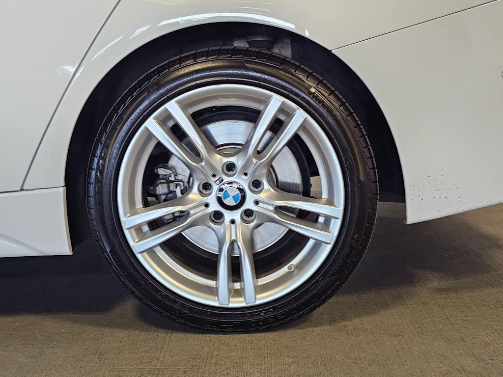 Thumbnail: 2018 BMW 3 Series - 7