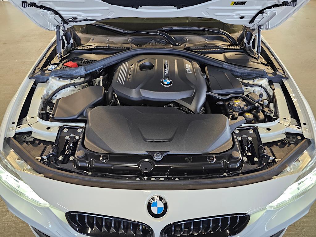 Thumbnail: 2018 BMW 3 Series - 8