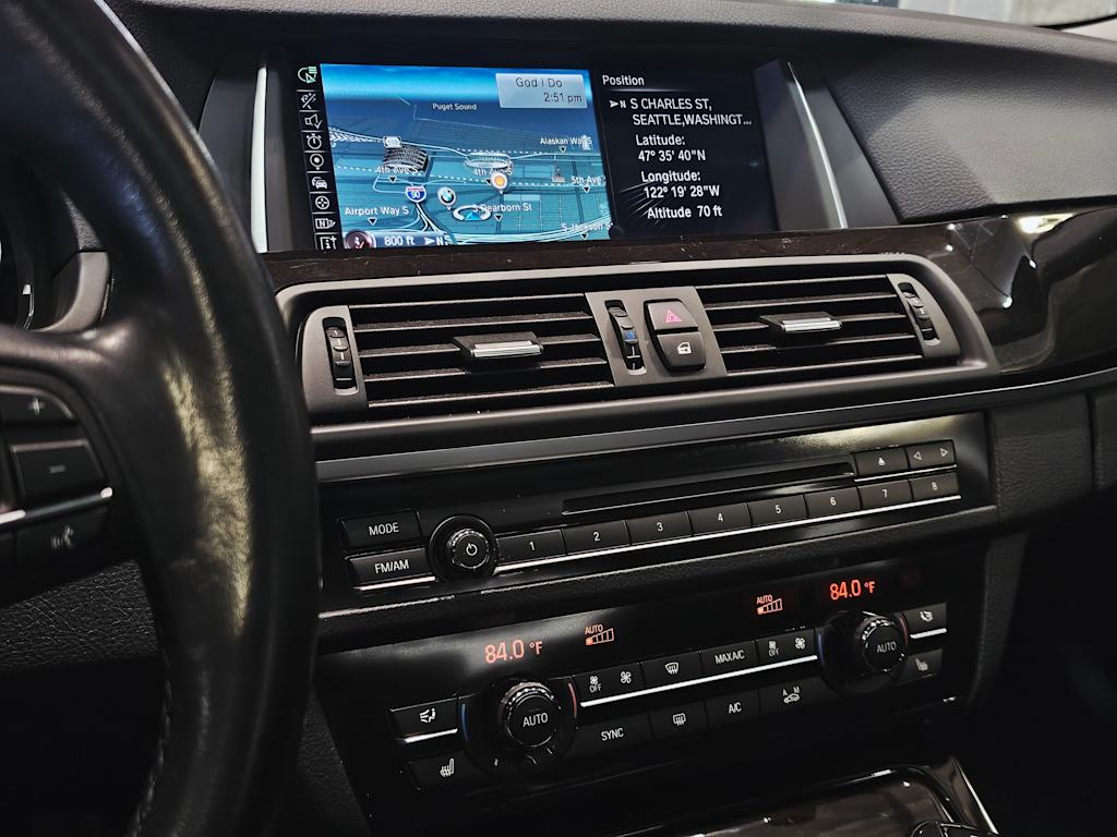 Thumbnail: 2015 BMW 5 Series - 23