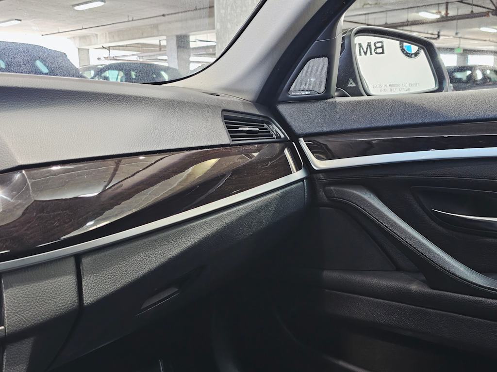 Thumbnail: 2015 BMW 5 Series - 26