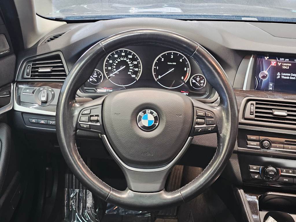 Thumbnail: 2015 BMW 5 Series - 14