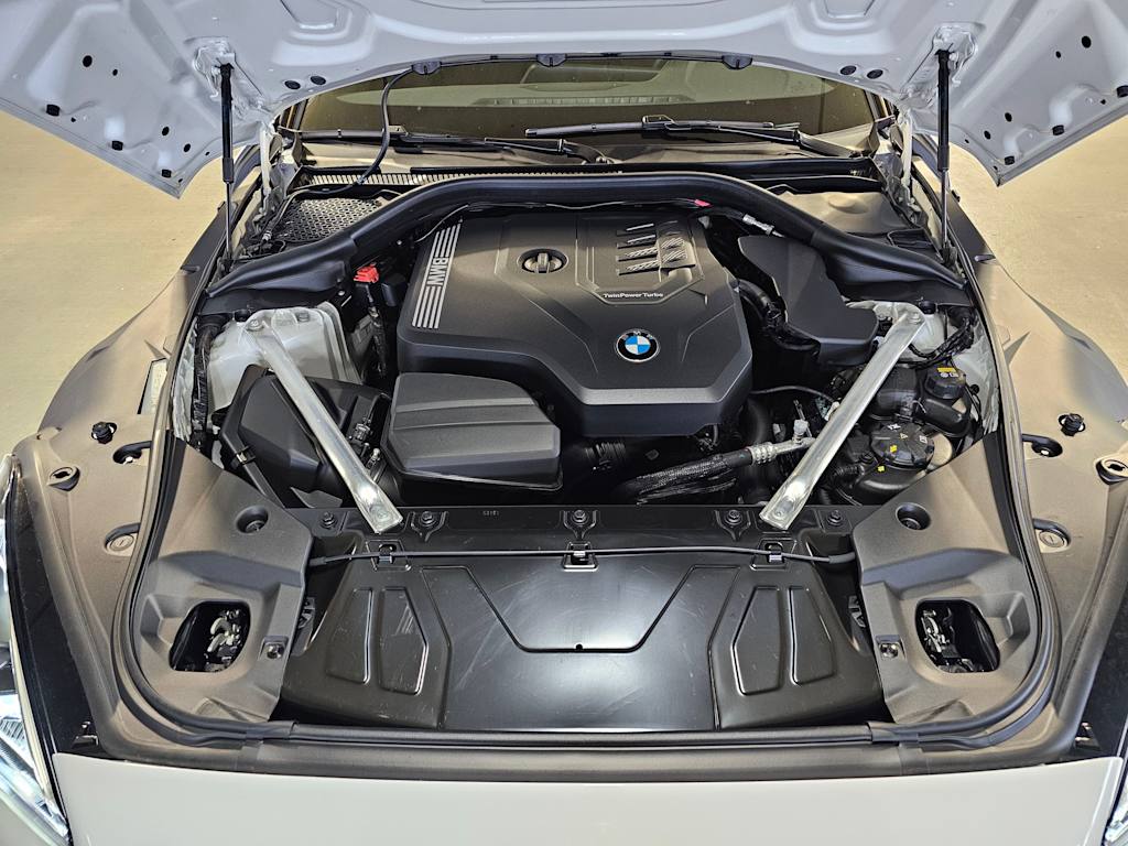 Thumbnail: 2022 BMW Z4 - 8
