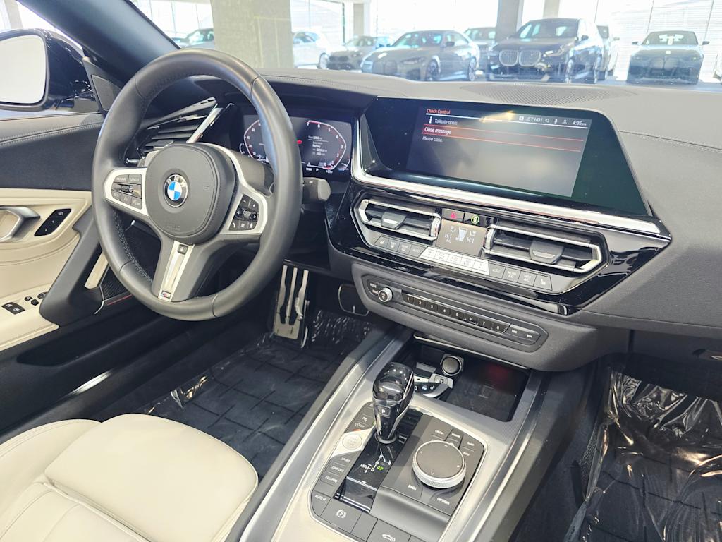Thumbnail: 2019 BMW Z4 - 13