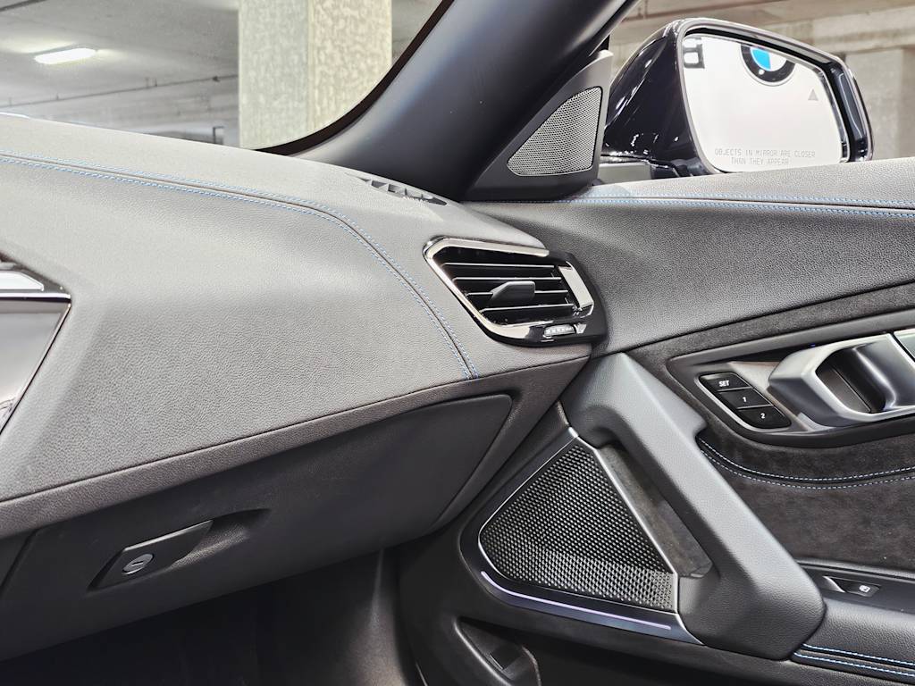 Thumbnail: 2023 BMW Z4 - 24