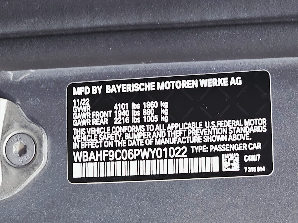 Thumbnail: 2023 BMW Z4 - 16