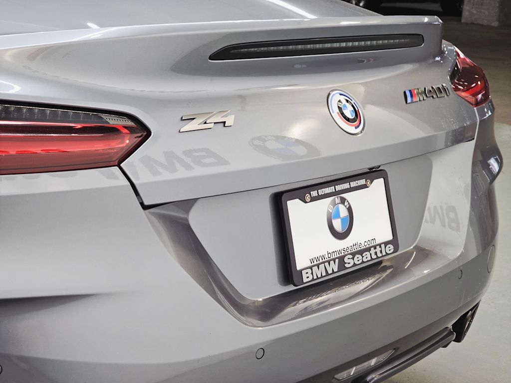 Thumbnail: 2023 BMW Z4 - 18