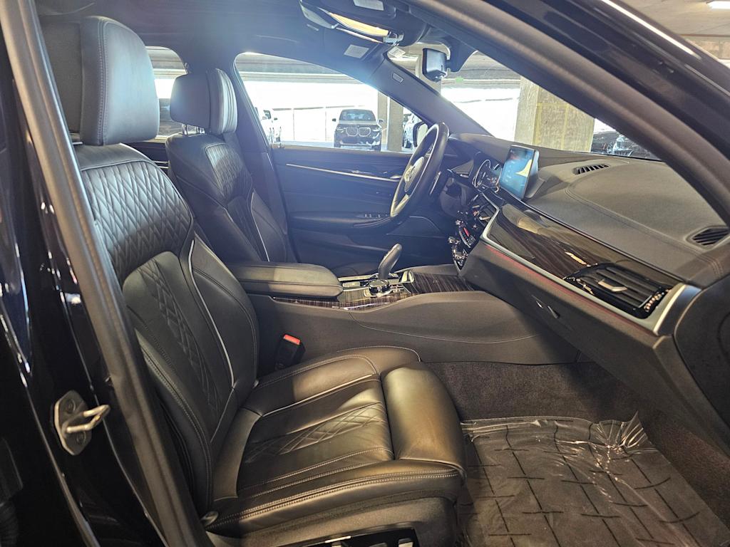 Thumbnail: 2018 BMW 5 Series - 33