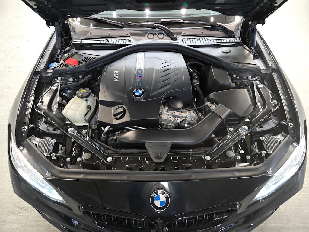 Thumbnail: 2018 BMW M2 - 8