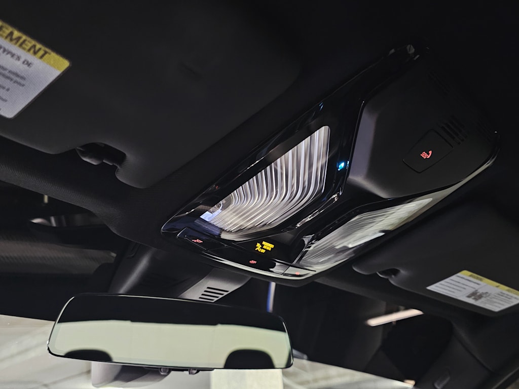 Thumbnail: 2025 BMW M3 - 27