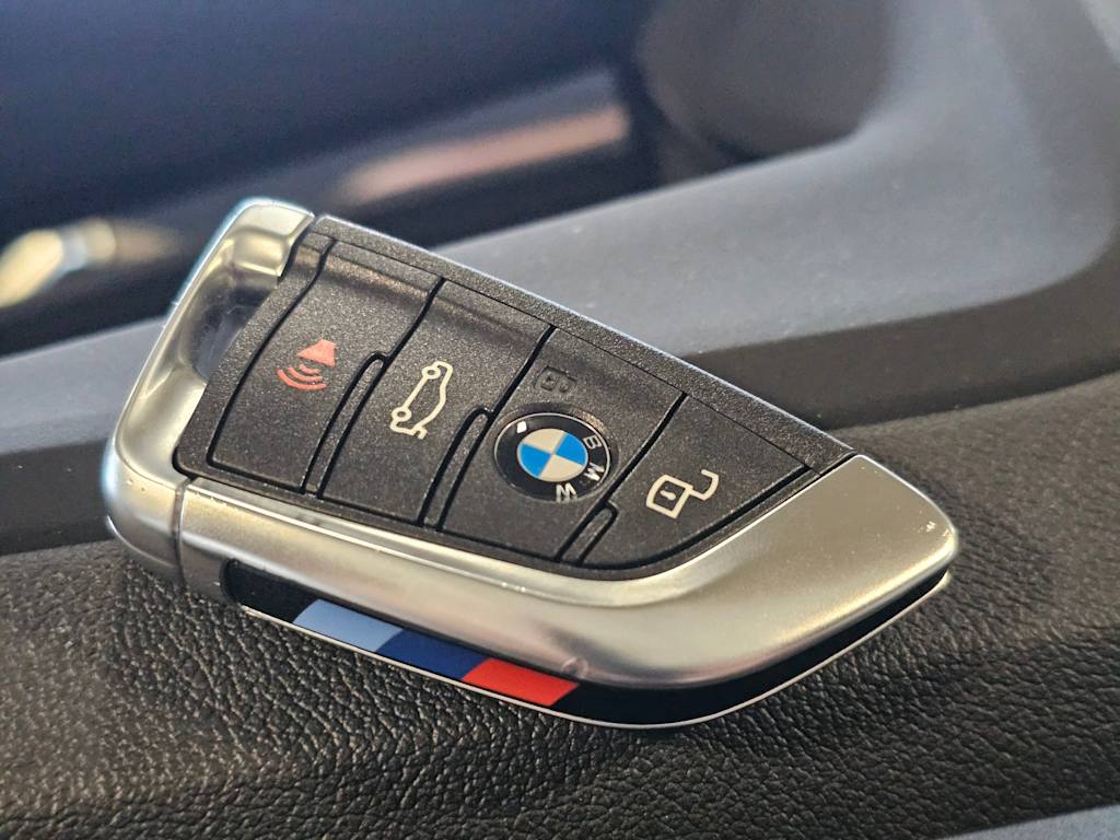 Thumbnail: 2026 BMW M3 - 33