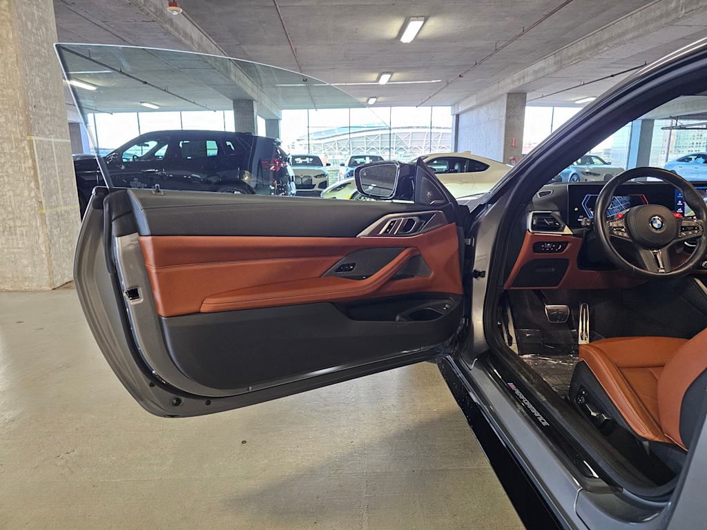 Thumbnail: 2024 BMW M4 - 27