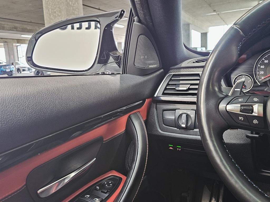 Thumbnail: 2020 BMW M4 - 28