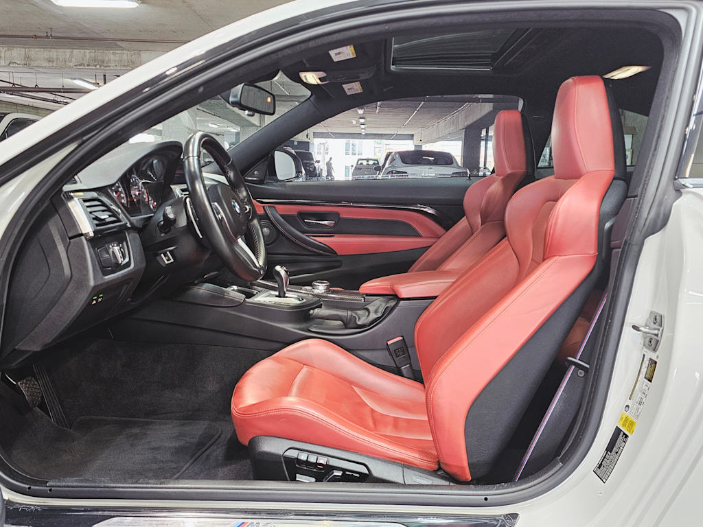 Thumbnail: 2020 BMW M4 - 10