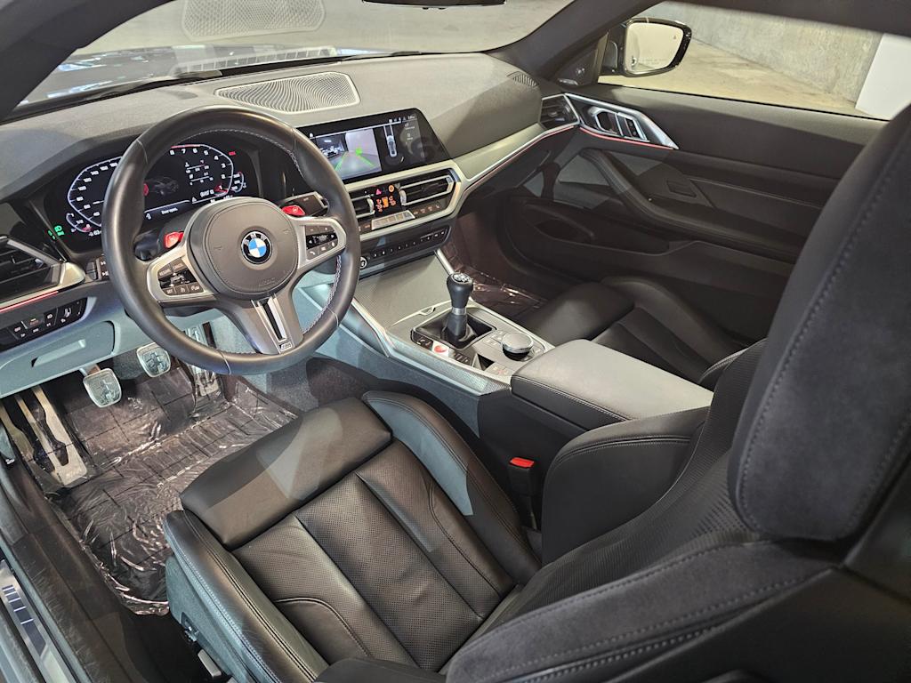 Thumbnail: 2023 BMW M4 - 2