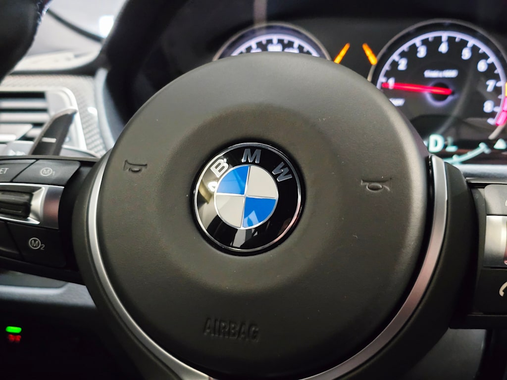 Thumbnail: 2018 BMW M3 - 27