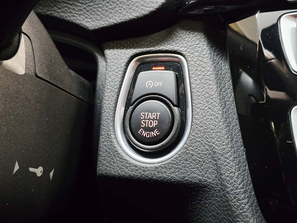 Thumbnail: 2018 BMW M3 - 23