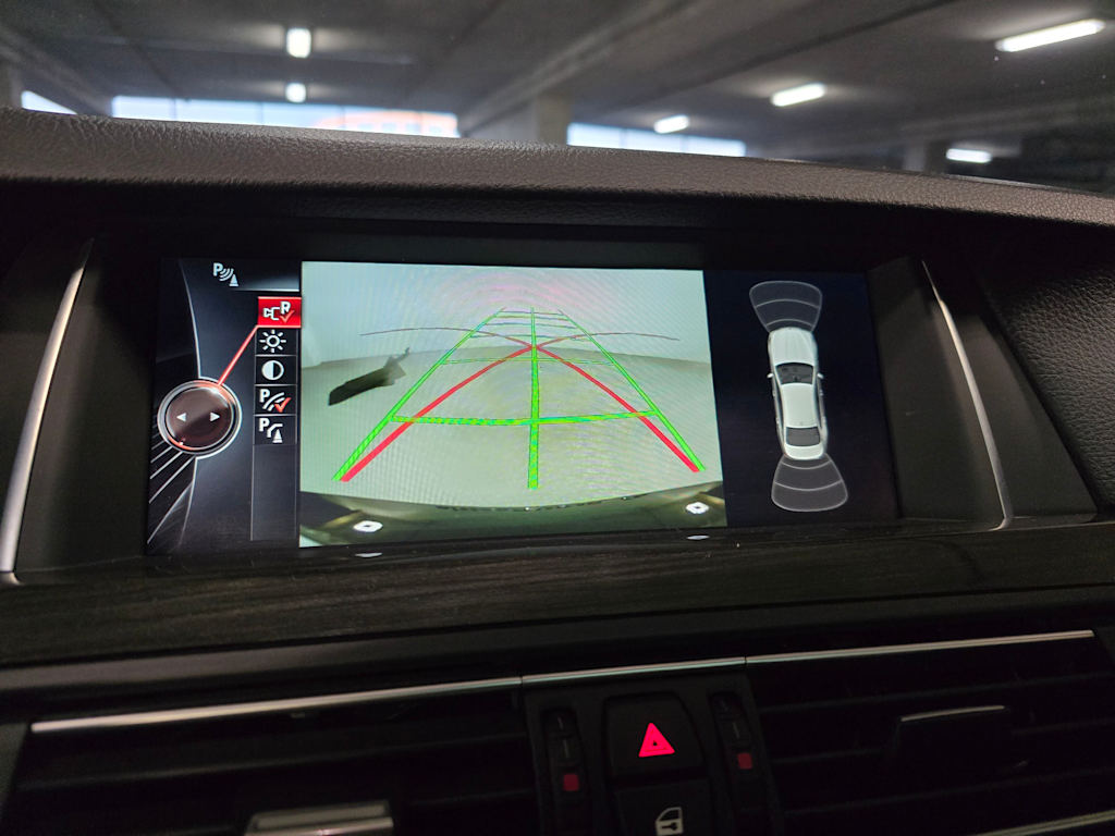 Thumbnail: 2015 BMW M5 - 25