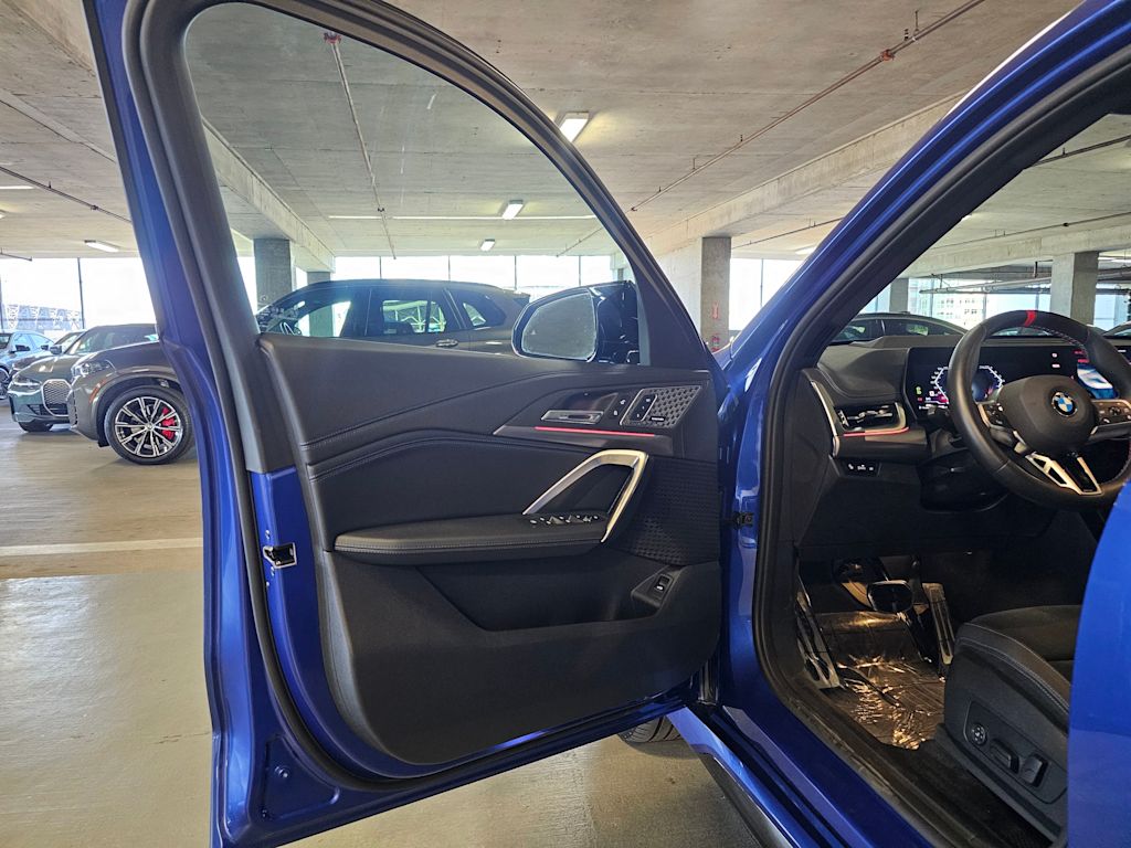 Thumbnail: 2025 BMW X1 - 29
