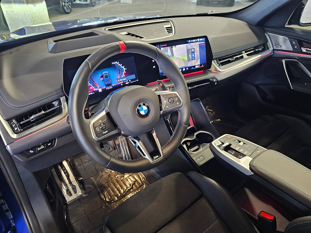Thumbnail: 2025 BMW X1 - 2