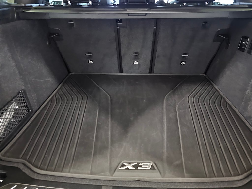 Thumbnail: 2023 BMW X3 - 18