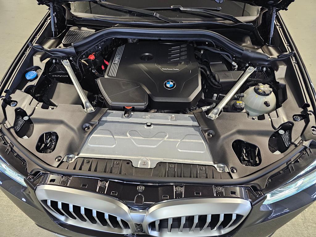 Thumbnail: 2023 BMW X3 - 9