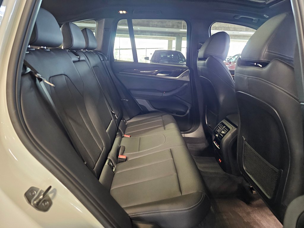 Thumbnail: 2023 BMW X3 - 31