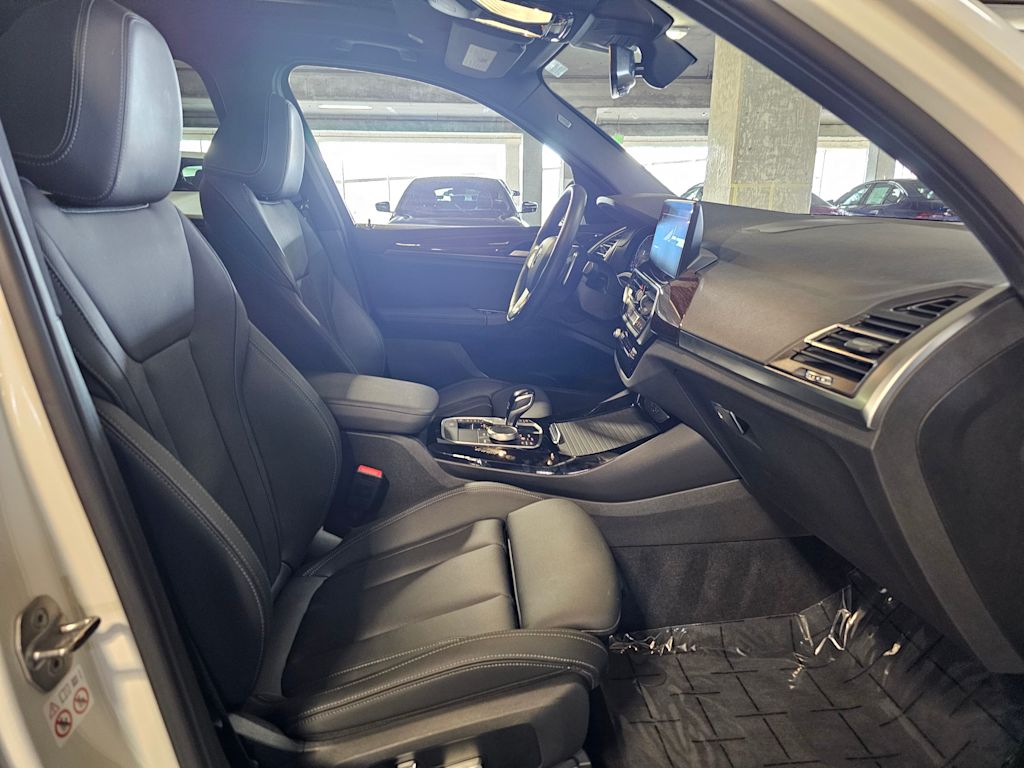 Thumbnail: 2023 BMW X3 - 33