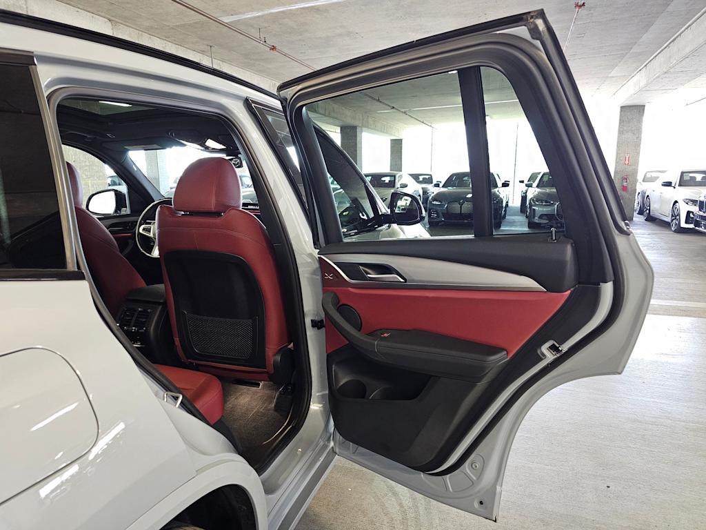 Thumbnail: 2023 BMW X3 - 32