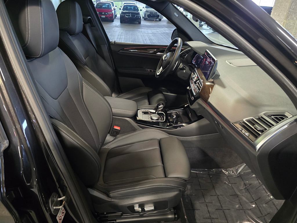 Thumbnail: 2023 BMW X3 - 11