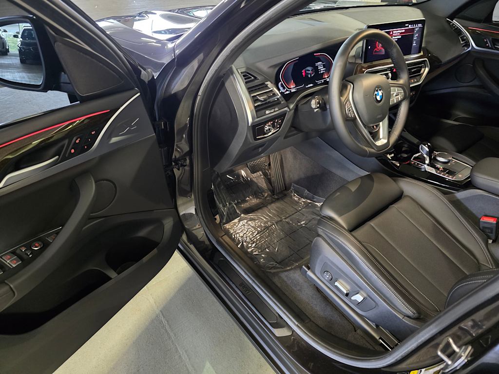 Thumbnail: 2023 BMW X3 - 13