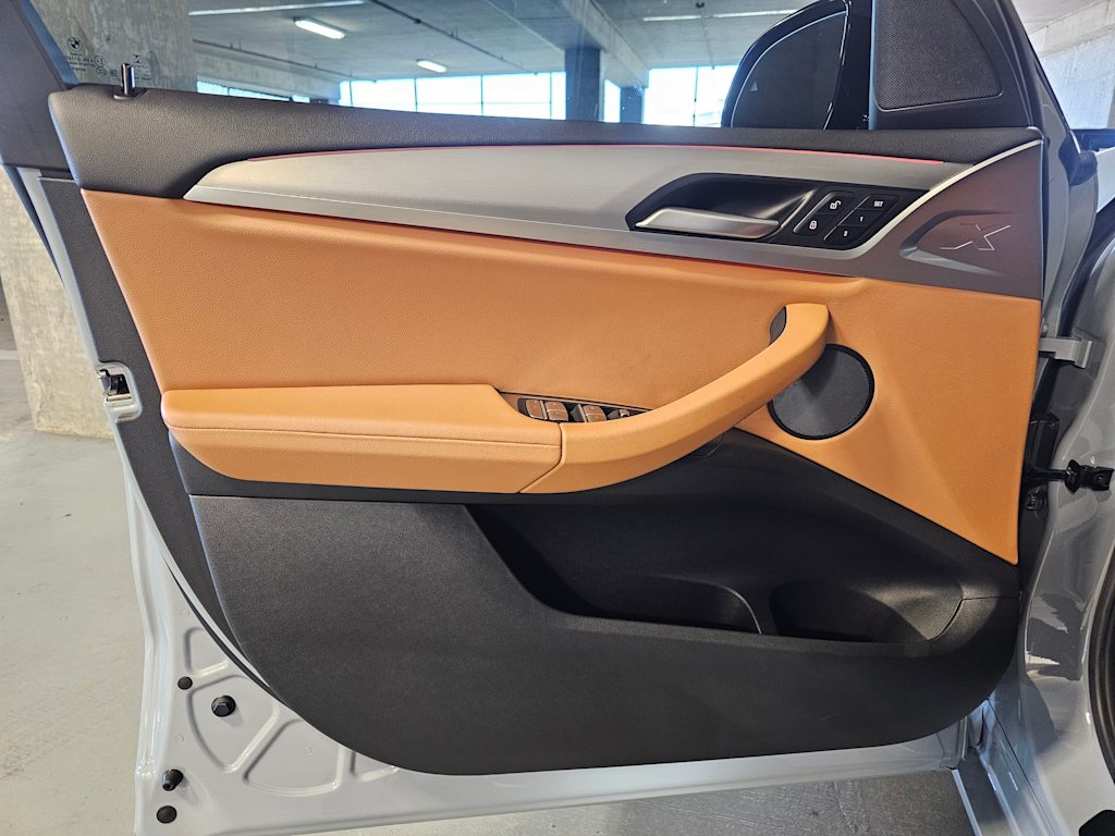 Thumbnail: 2022 BMW X3 - 28