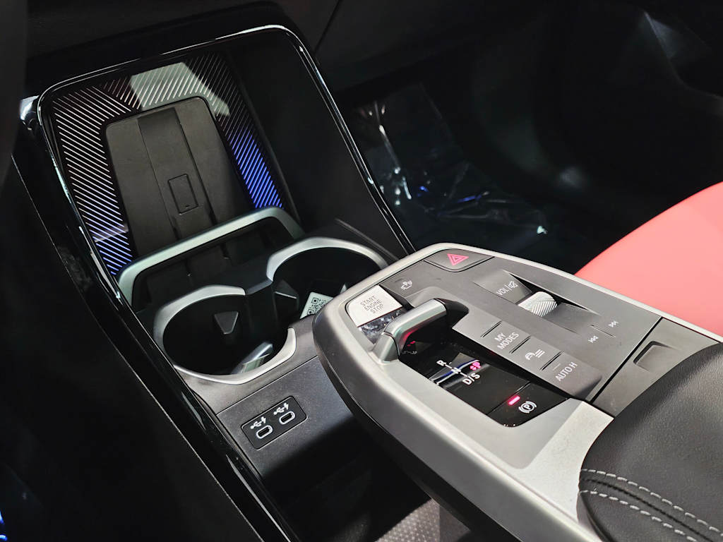 Thumbnail: 2024 BMW X2 - 14