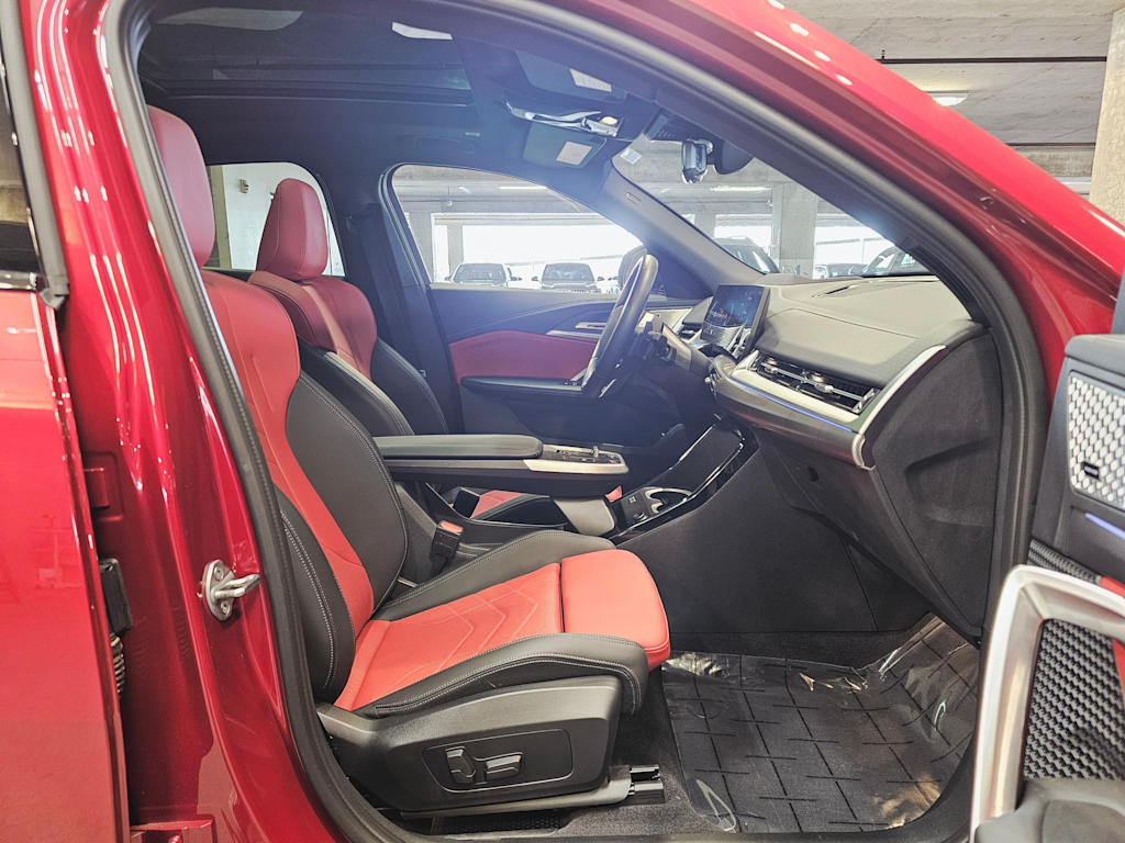 Thumbnail: 2024 BMW X2 - 10