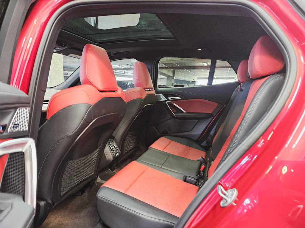 Thumbnail: 2024 BMW X2 - 11