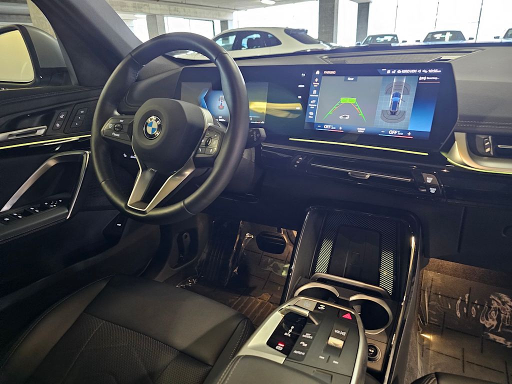 Thumbnail: 2023 BMW X1 - 15