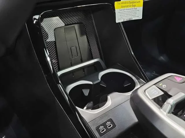 Thumbnail: 2025 BMW X1 - 24