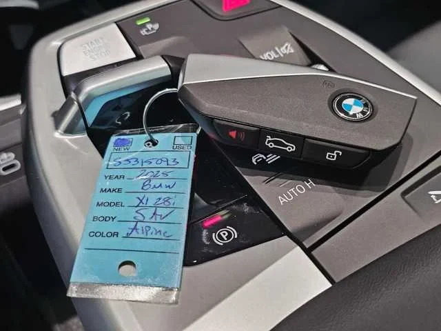 Thumbnail: 2025 BMW X1 - 30