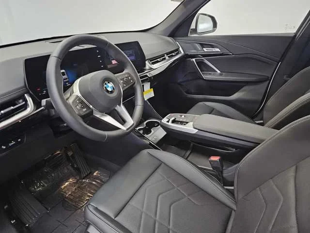 Thumbnail: 2025 BMW X1 - 2