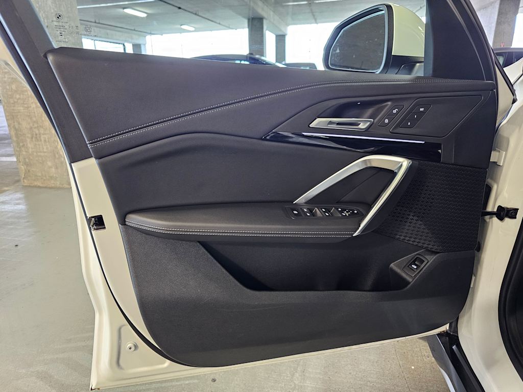 Thumbnail: 2025 BMW X1 - 25