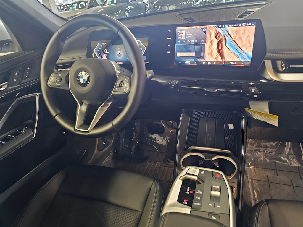 Thumbnail: 2025 BMW X1 - 15