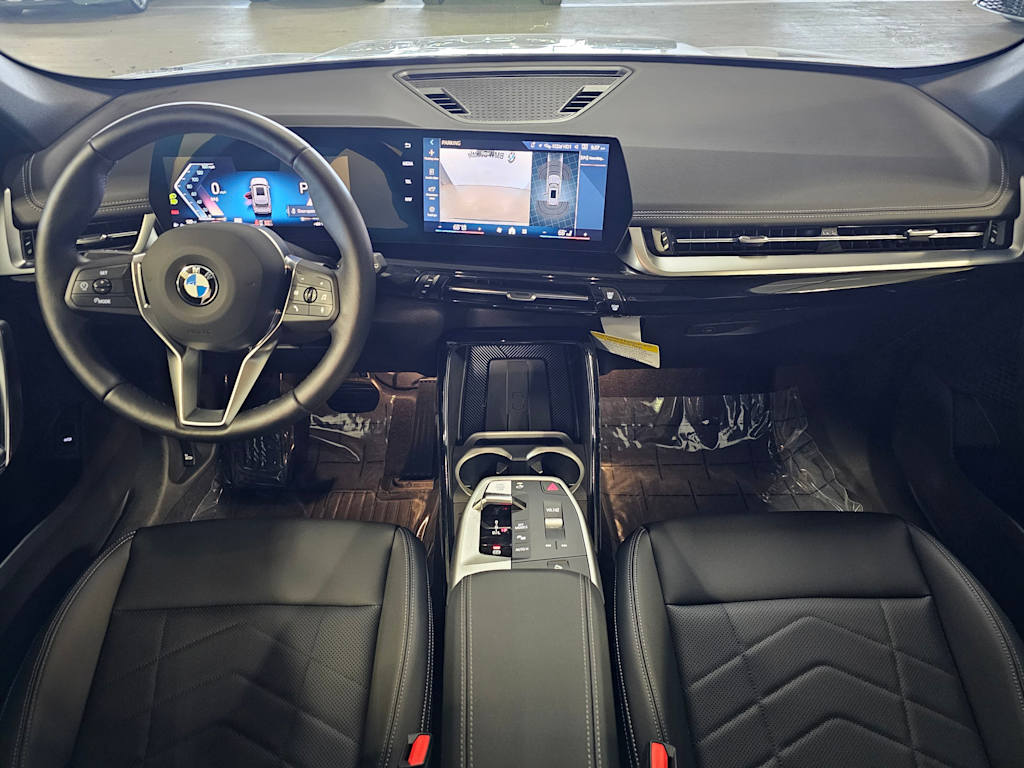 Thumbnail: 2025 BMW X1 - 10