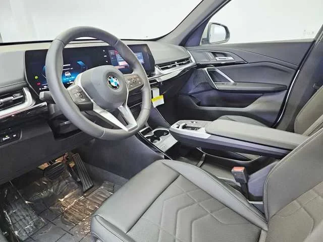 Thumbnail: 2025 BMW X1 - 2
