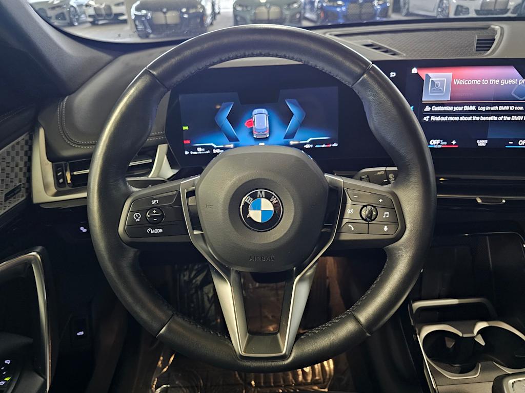 Thumbnail: 2023 BMW X1 - 14