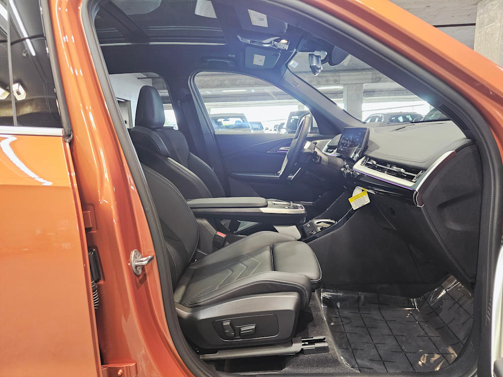 Thumbnail: 2024 BMW X1 - 30