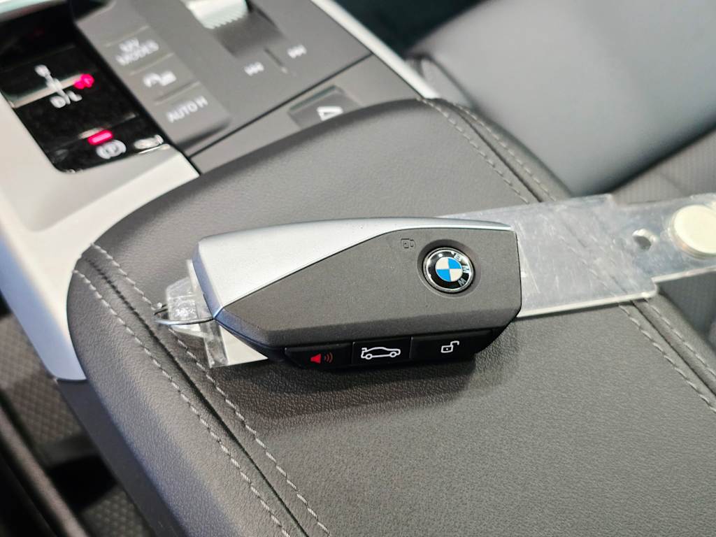 Thumbnail: 2025 BMW X1 - 30