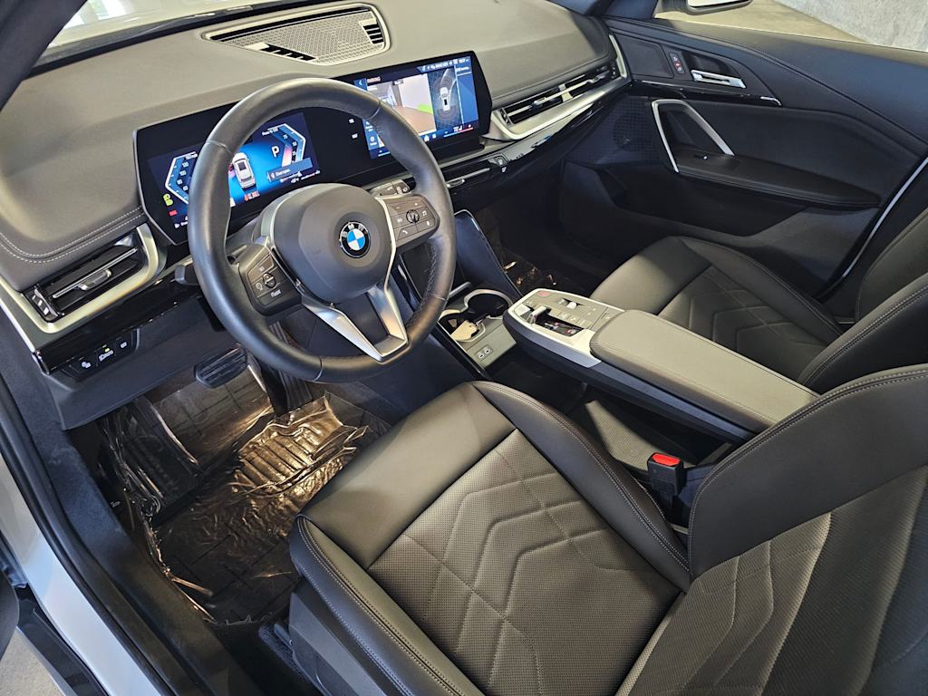 Thumbnail: 2025 BMW X1 - 2