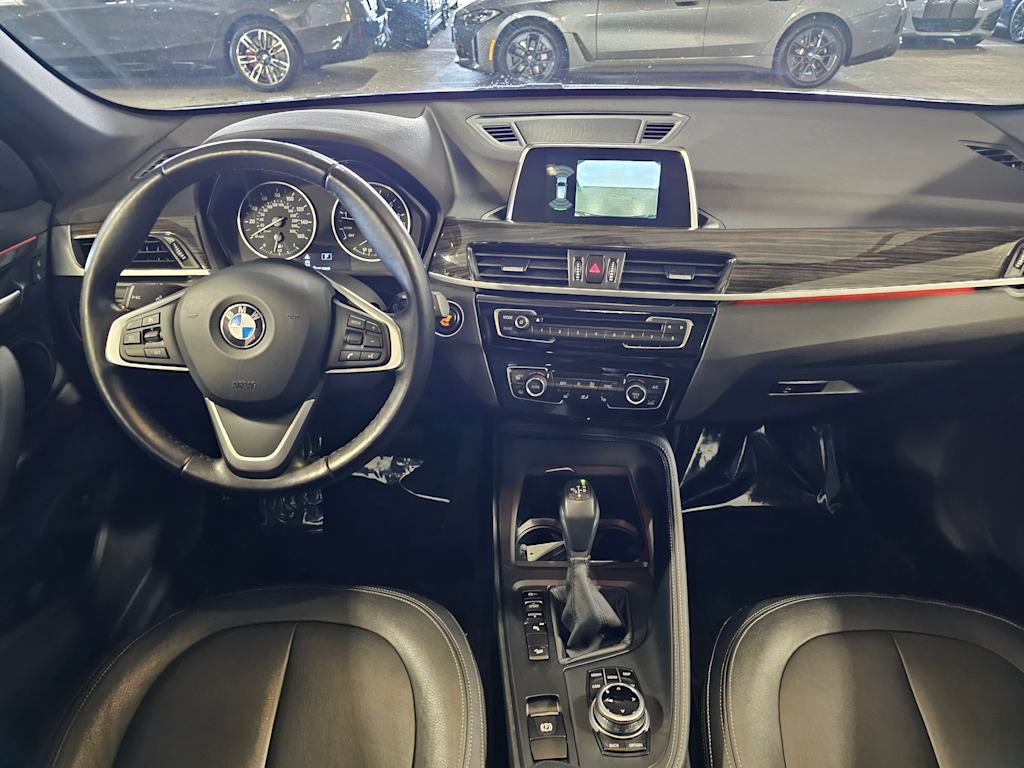 Thumbnail: 2018 BMW X1 - 10