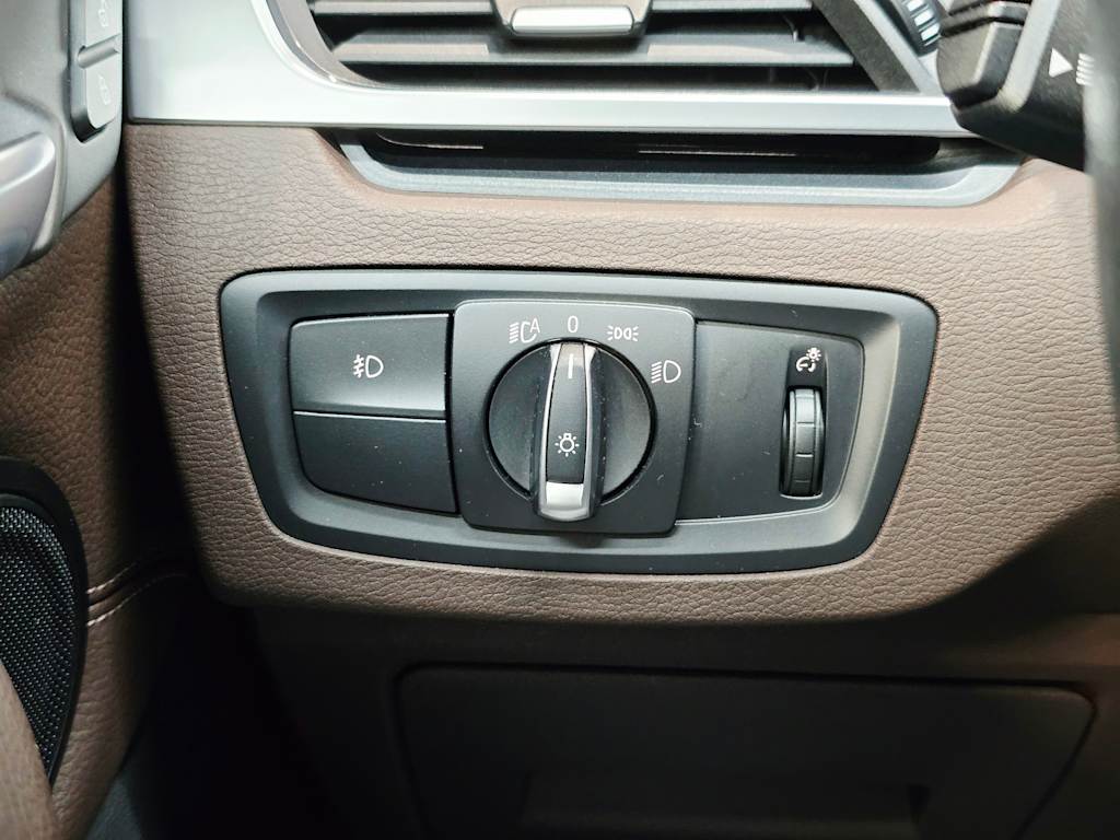 Thumbnail: 2019 BMW X1 - 28